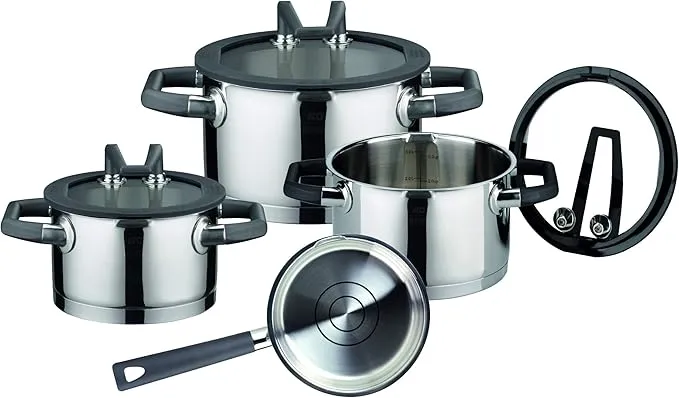Baumalu ELO 30004 4-piece matt black pan set with durable nonstick coating.