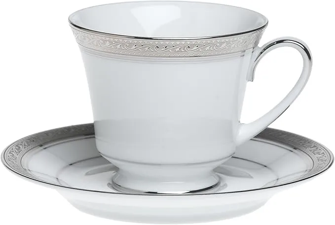 50-Piece Dinner Set