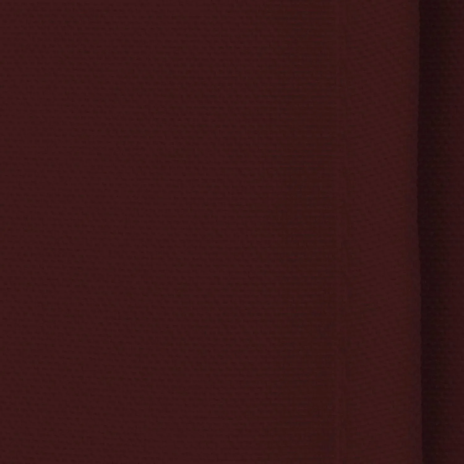 burgundy tablecloth wedding 2