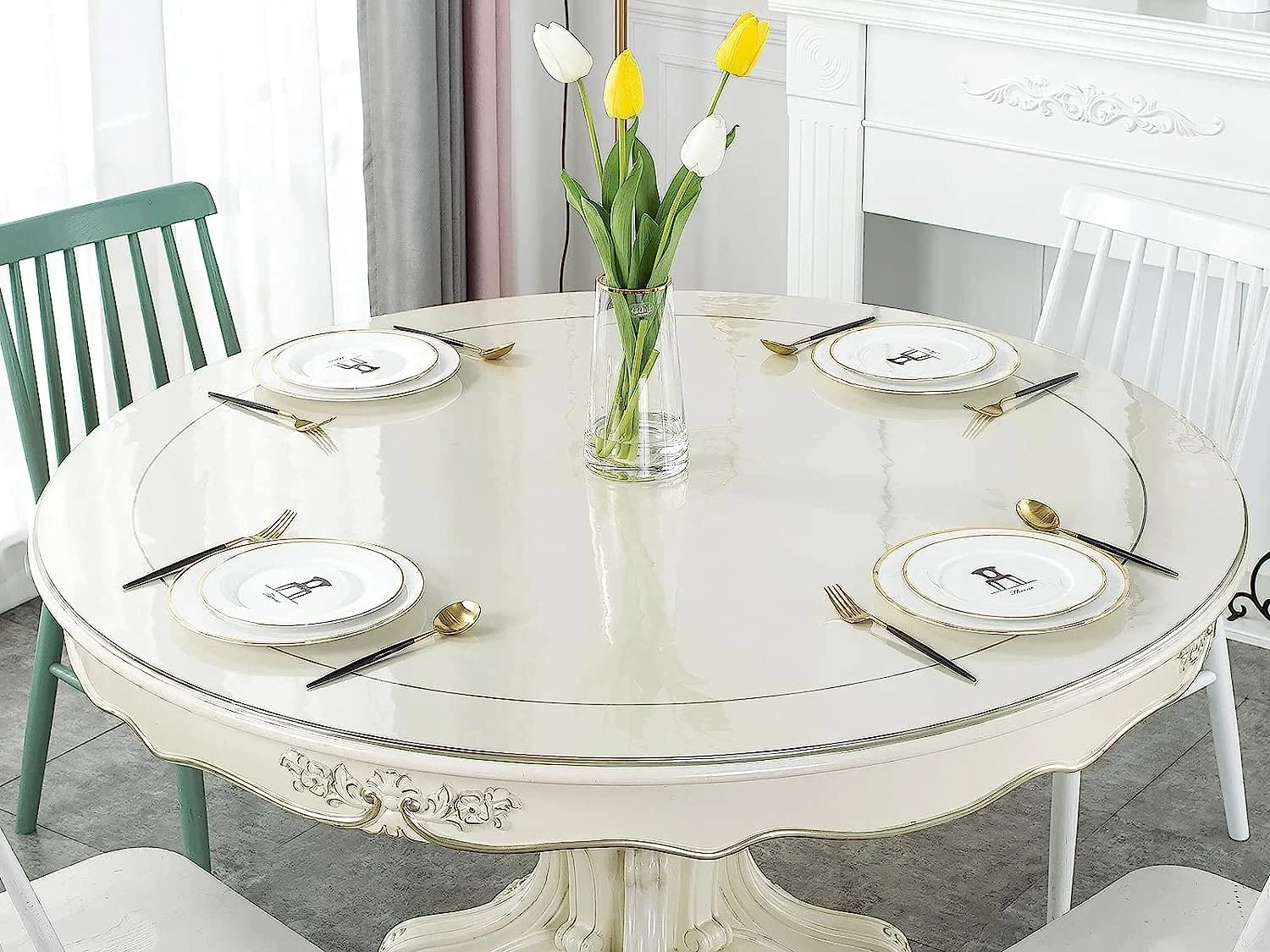 clear round table protector 1