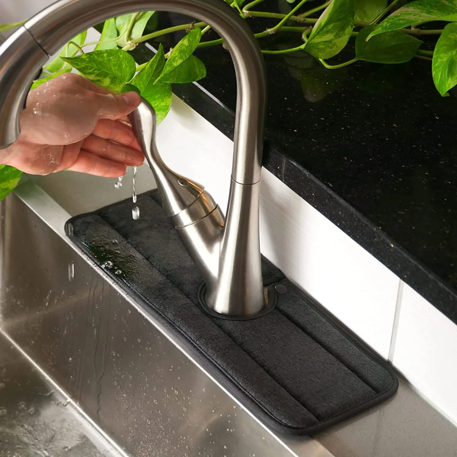 faucet absorbent mat sink 2