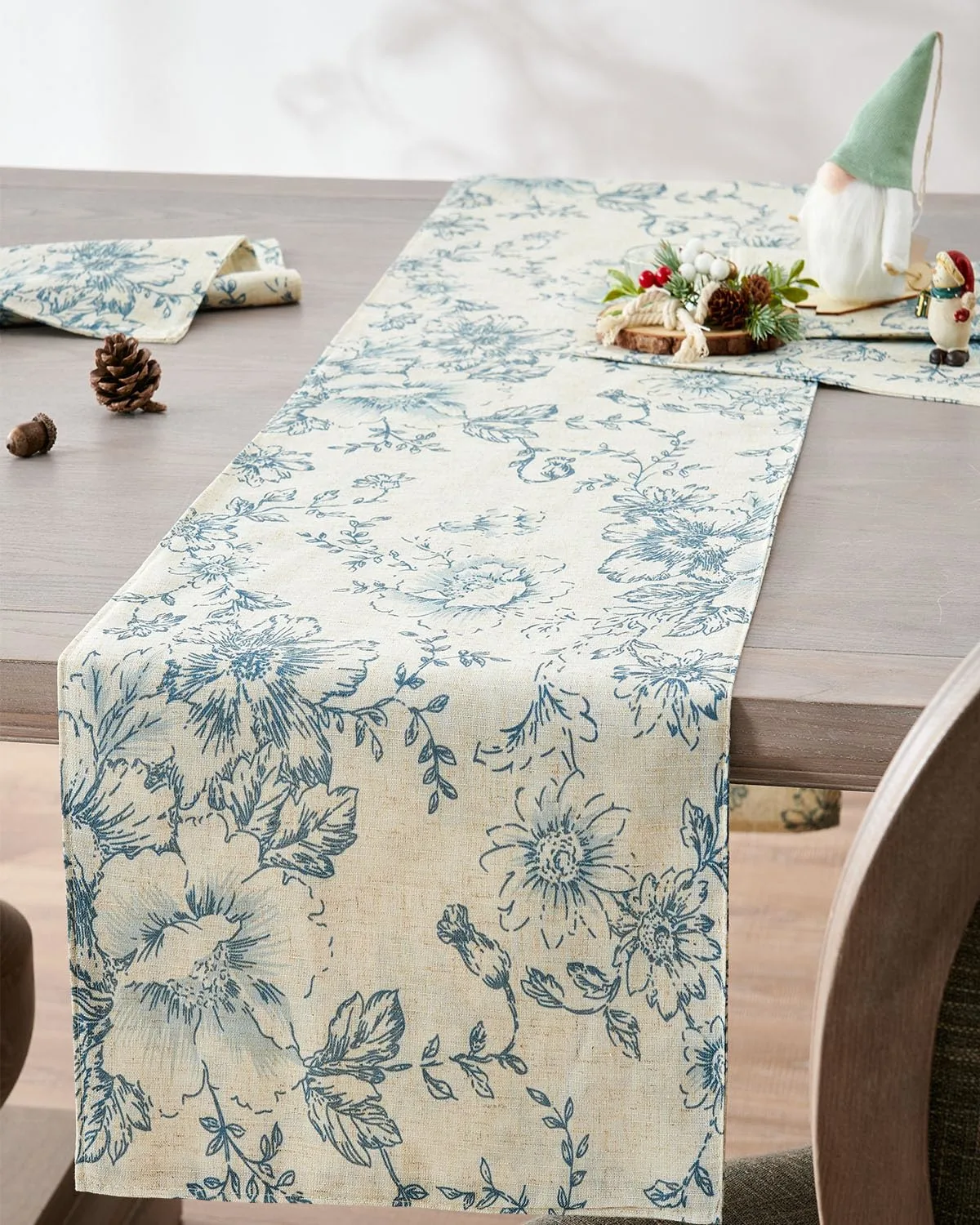 floral table runner 2