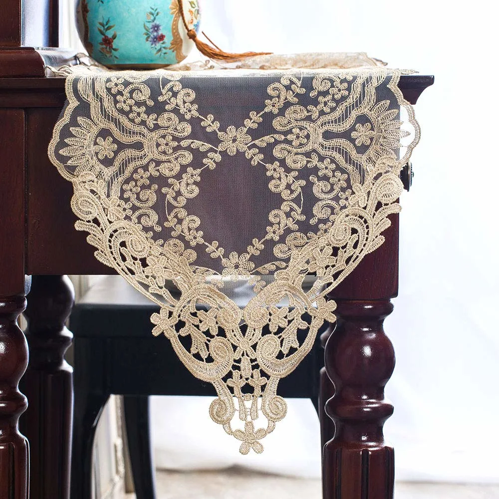 lace macrame table runner 1
