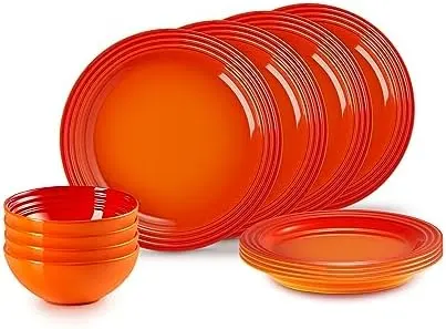 Le Creuset 12-pc Dinnerware Set - Oven Red