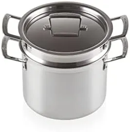 le creuset pasta pot 1