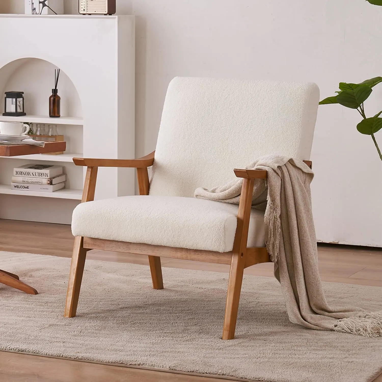 mid century accent chair 1