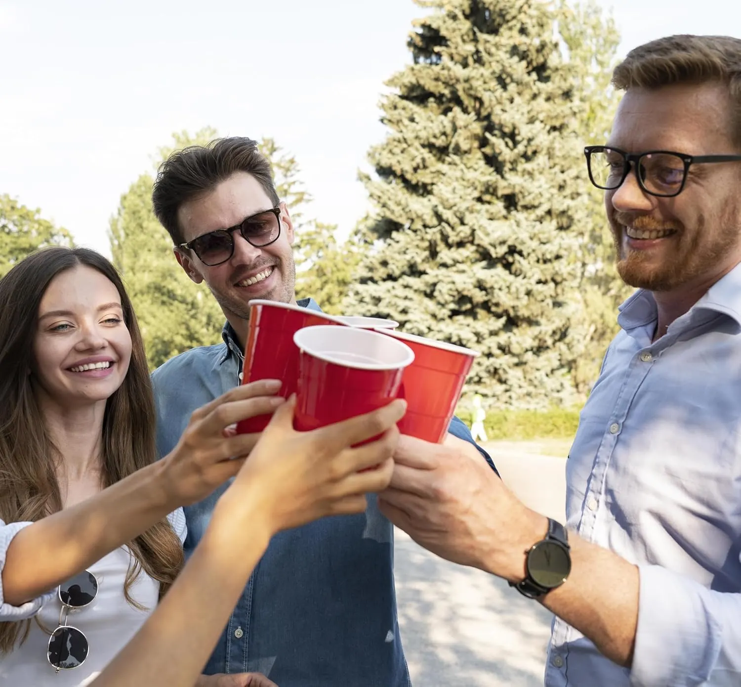 red plastic party cups 2