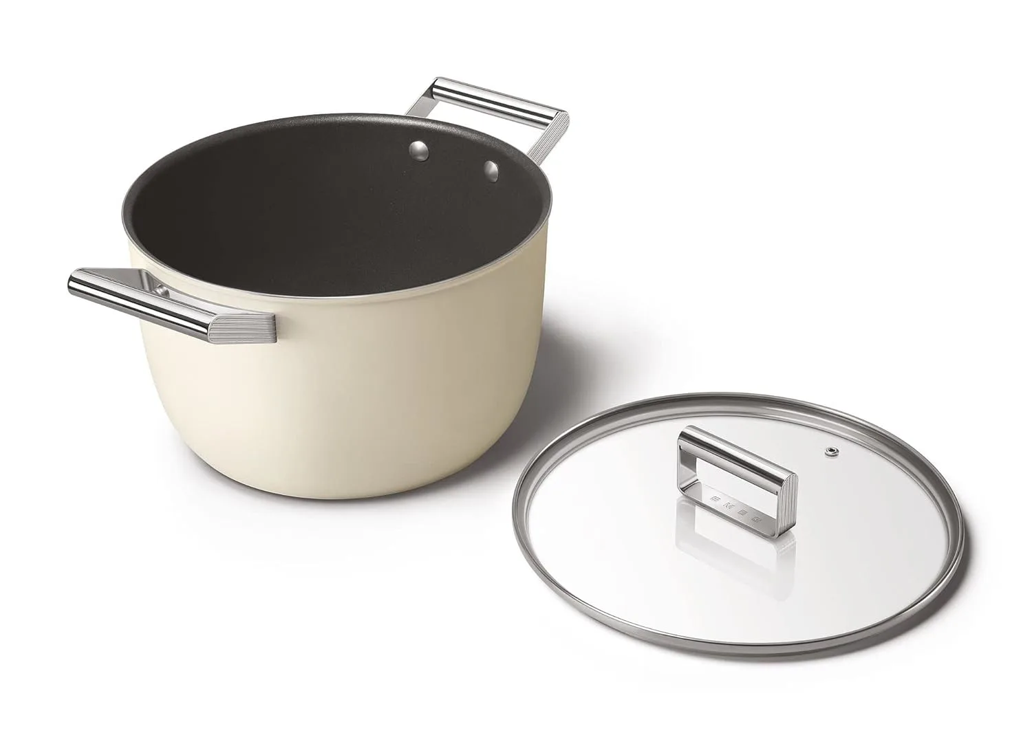 smeg casserole dish cream 2