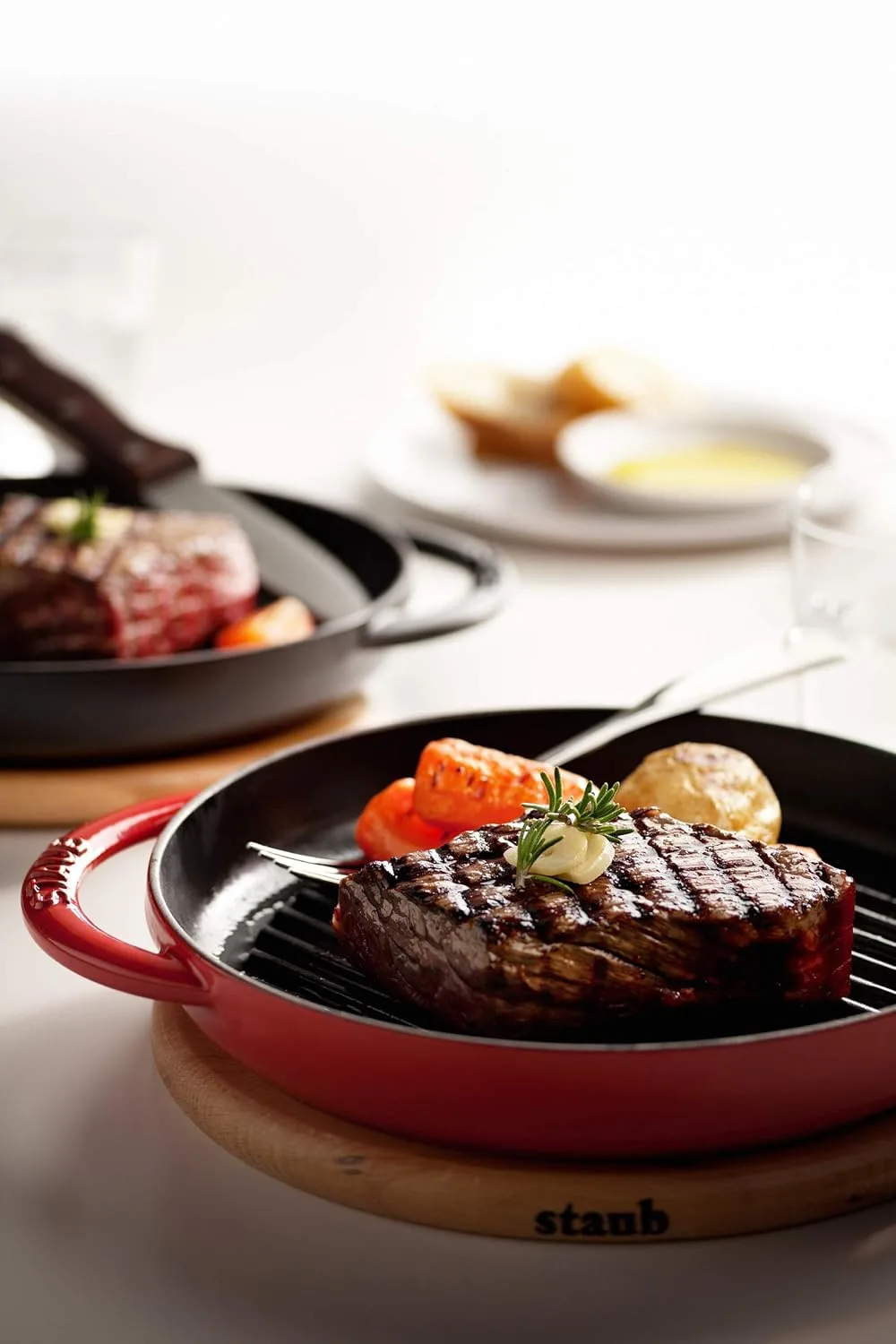 staub grill pan cherry 2