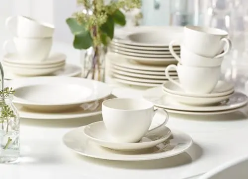 Dinnerware Set