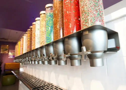 wall mount topping dispenser 2