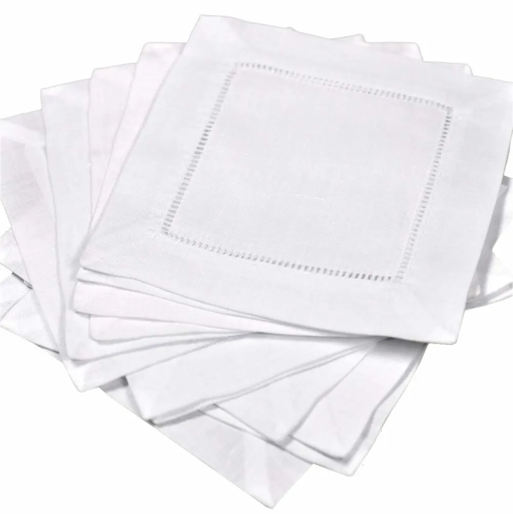 white linen cocktail napkins 1