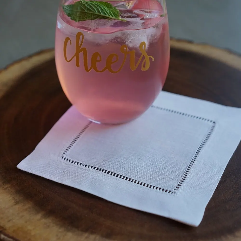 white linen cocktail napkins 2