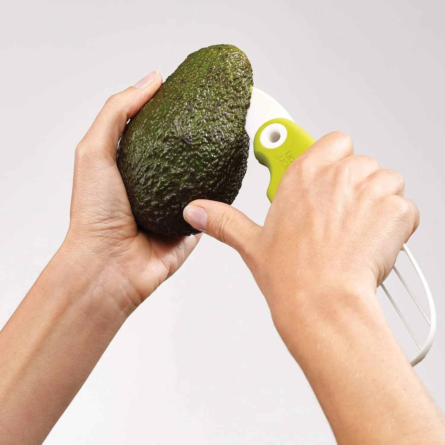 avocado slicer pitter scoop 2