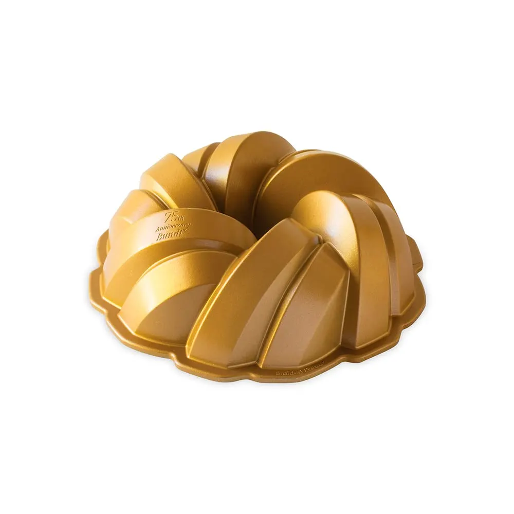 braided rope bundt pan 1