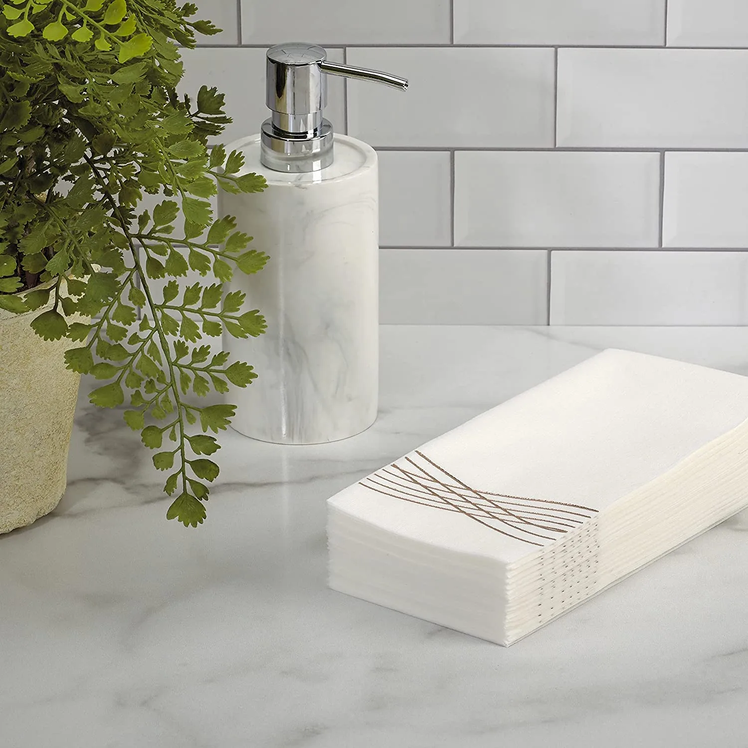 disposable hand towels gold 2