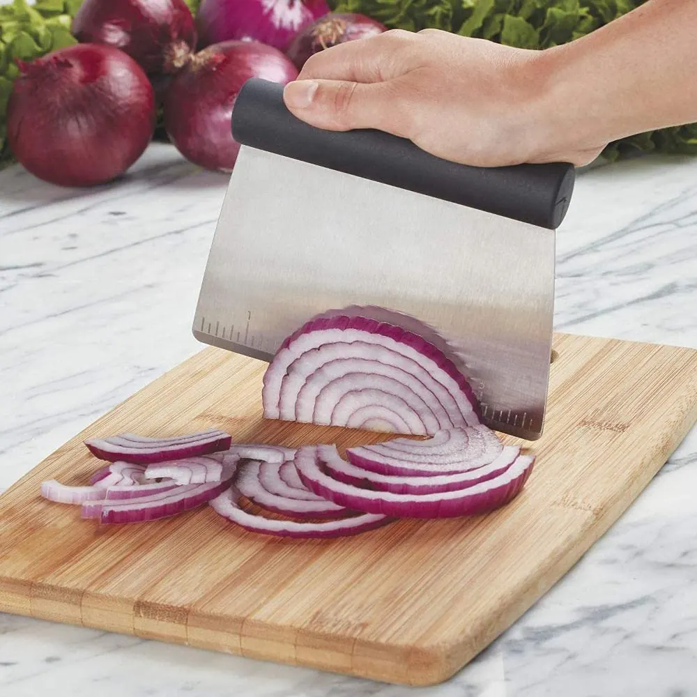 dough scraper cutter 2