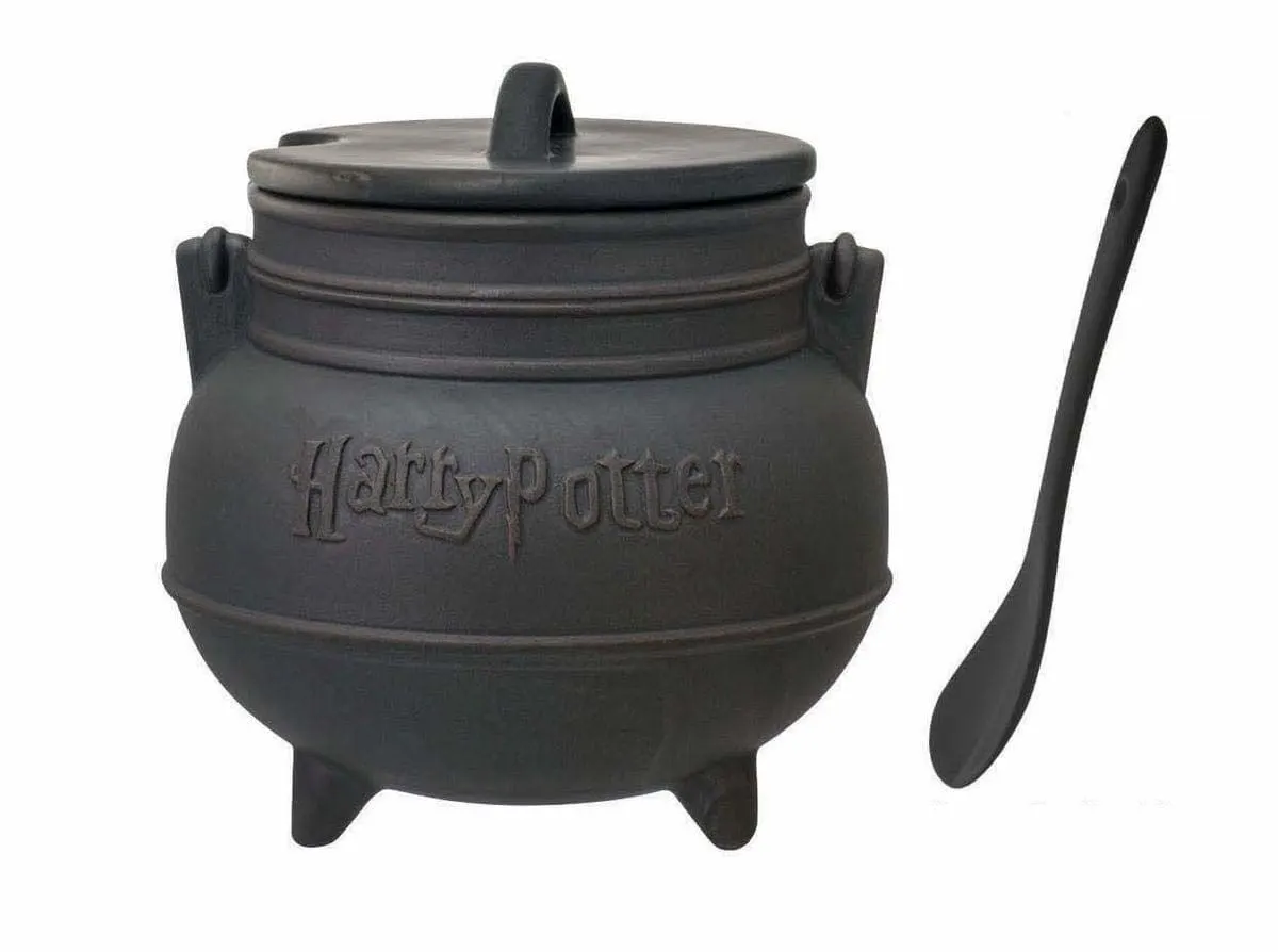 harry potter cauldron mug 1