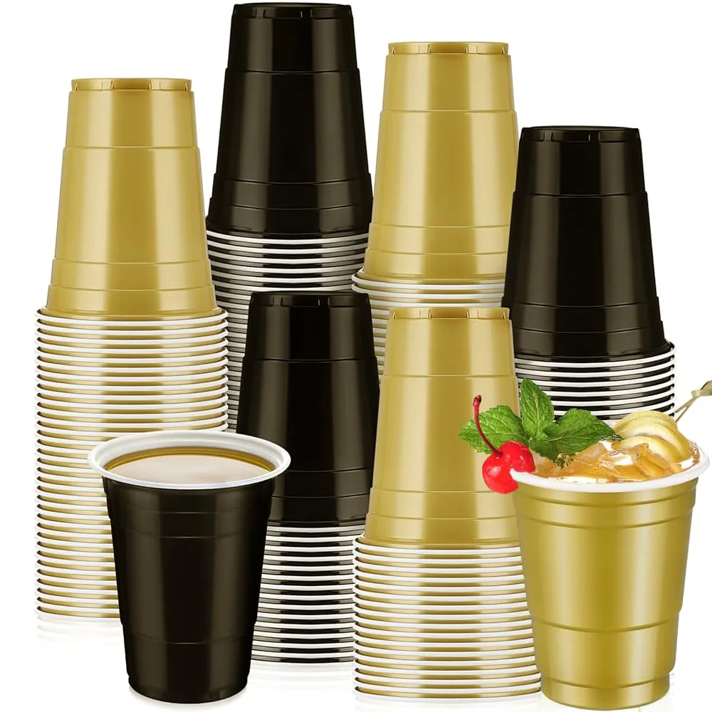 party cups black gold 1