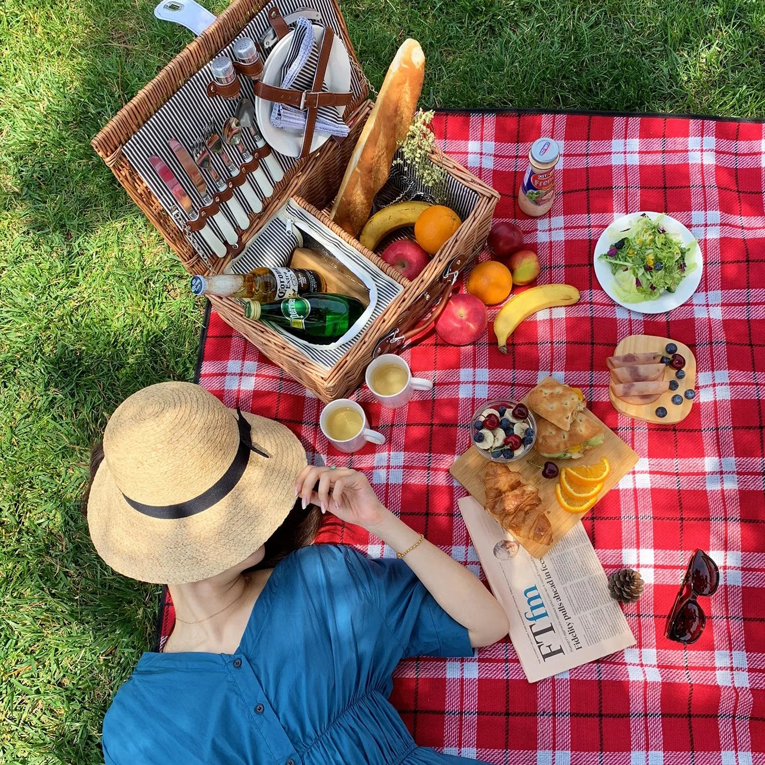 picnic basket willow hamper 2