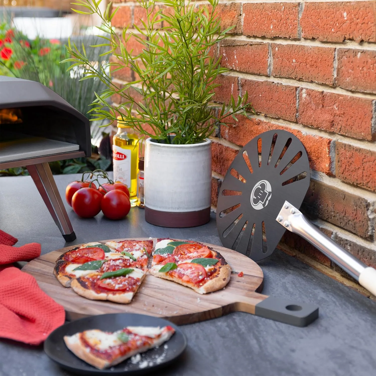 pizza peel scoop 2