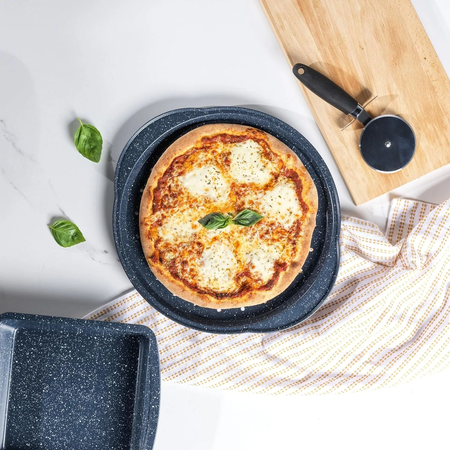 russell hobbs pizza pan 2