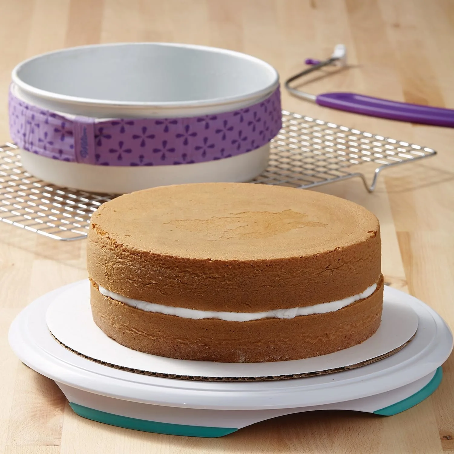 wilton round cake pans 2